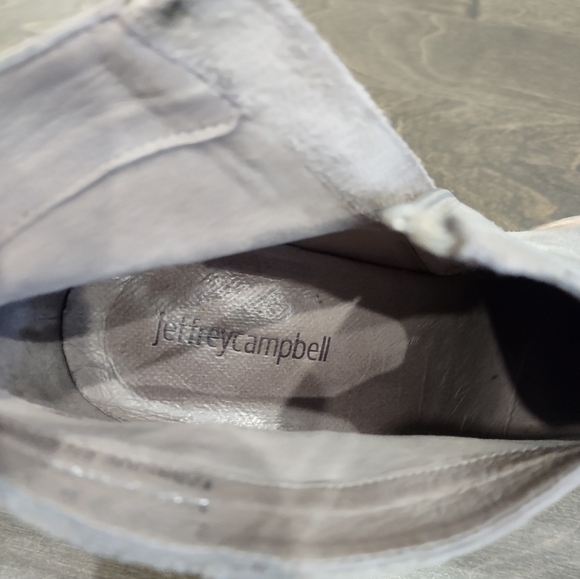 Jeffrey Campbell Laszlo Suede Booties - Picture 11 of 16